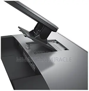 Dell Ultrasharp 24 Inch Infinity Edge Monitor