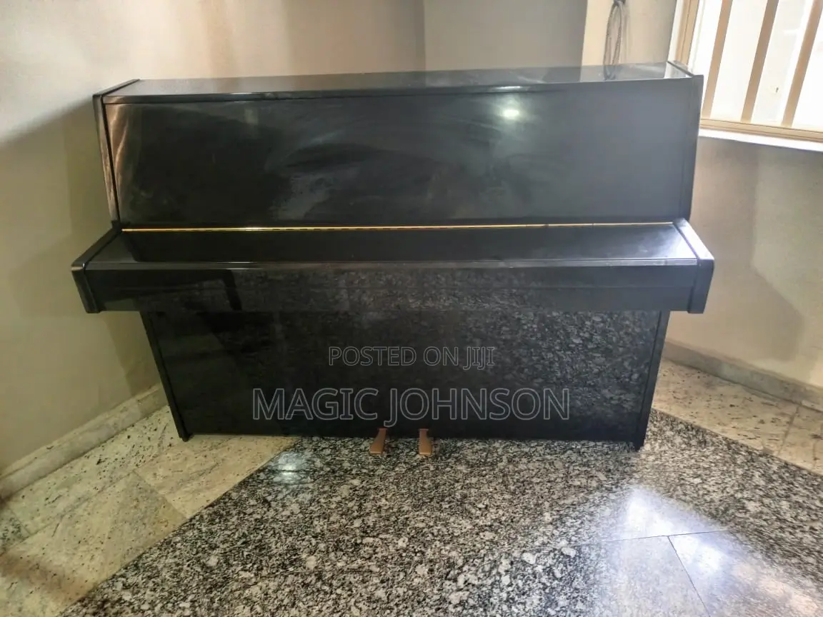 Standing Piano