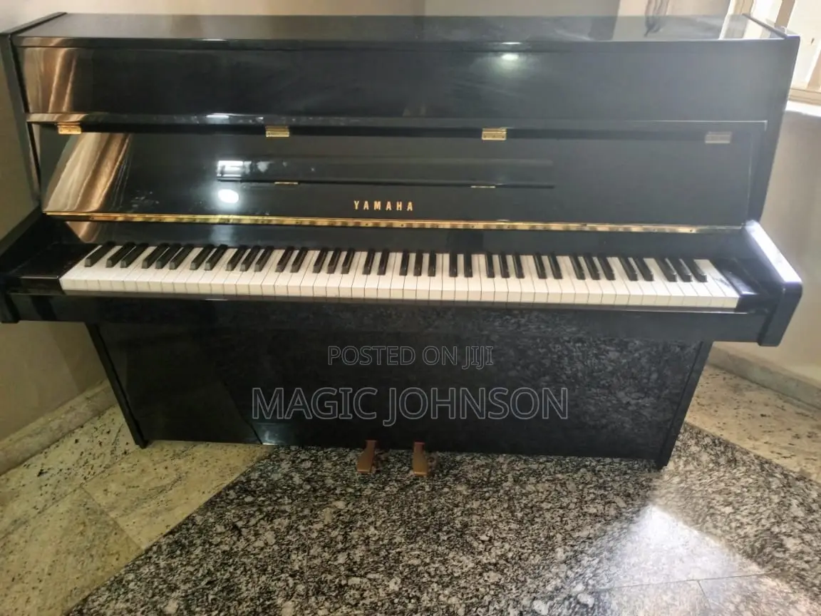 Standing Piano