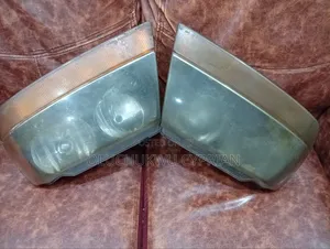 1996/98 Jeep Cherokee Headlights
