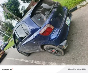 Toyota Yaris 2005 Blue