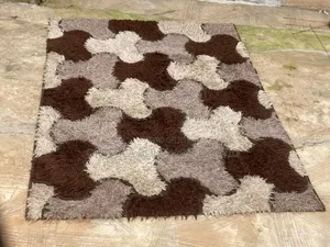 Centres Rug