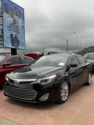 Toyota Avalon XLE 4dr Sedan (3.5L 6cyl 6A) 2014 Black
