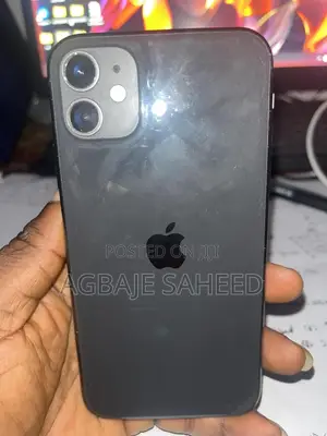 Apple iPhone 11 64 GB Black