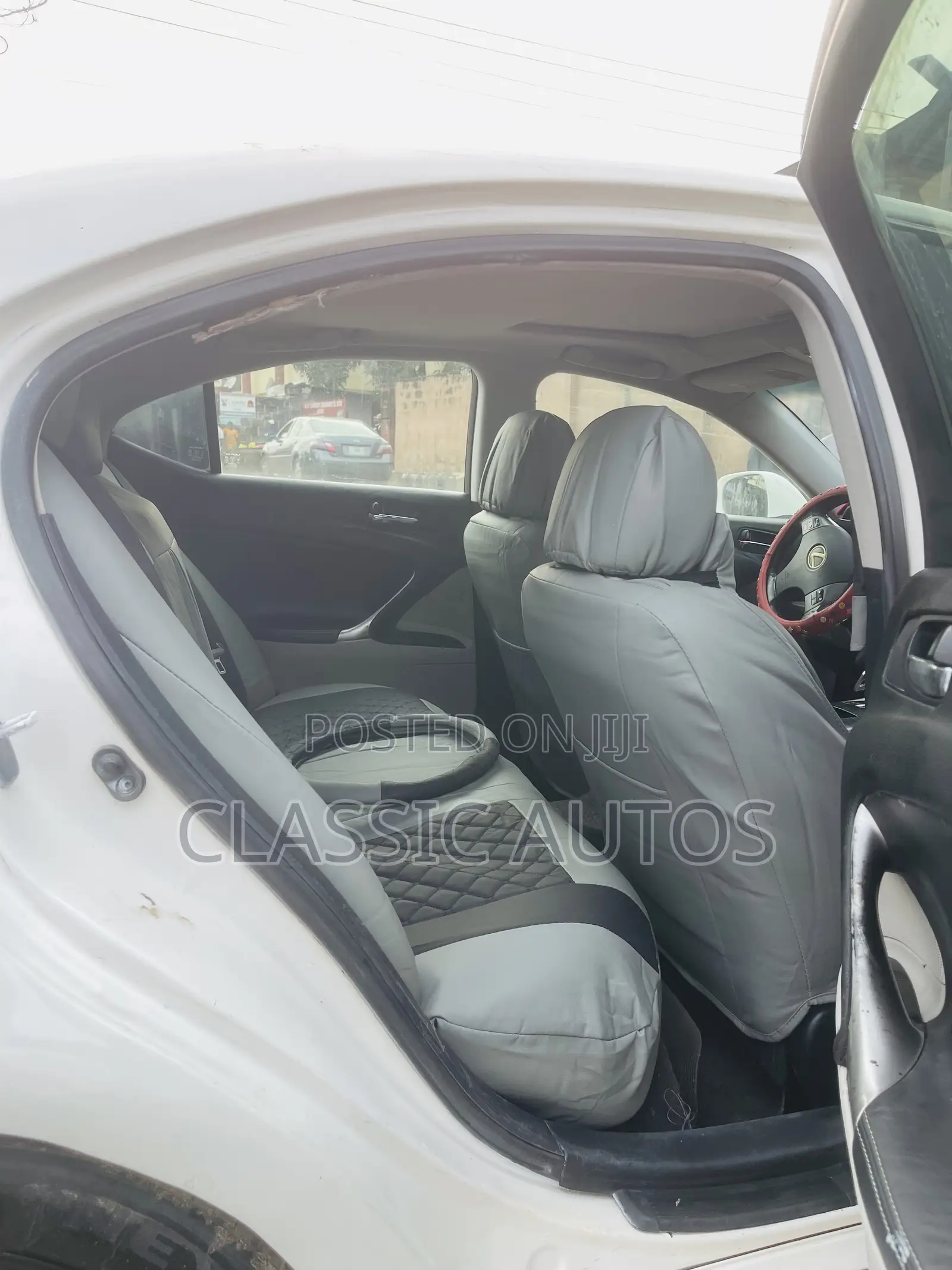 Lexus IS 2011 White