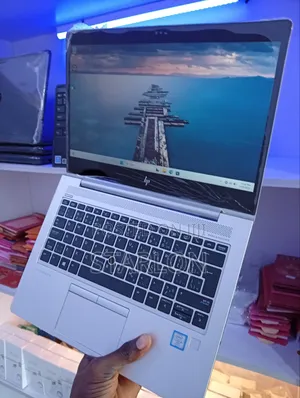 Laptop HP EliteBook 830 G5 8GB Intel Core i5 SSD 256GB