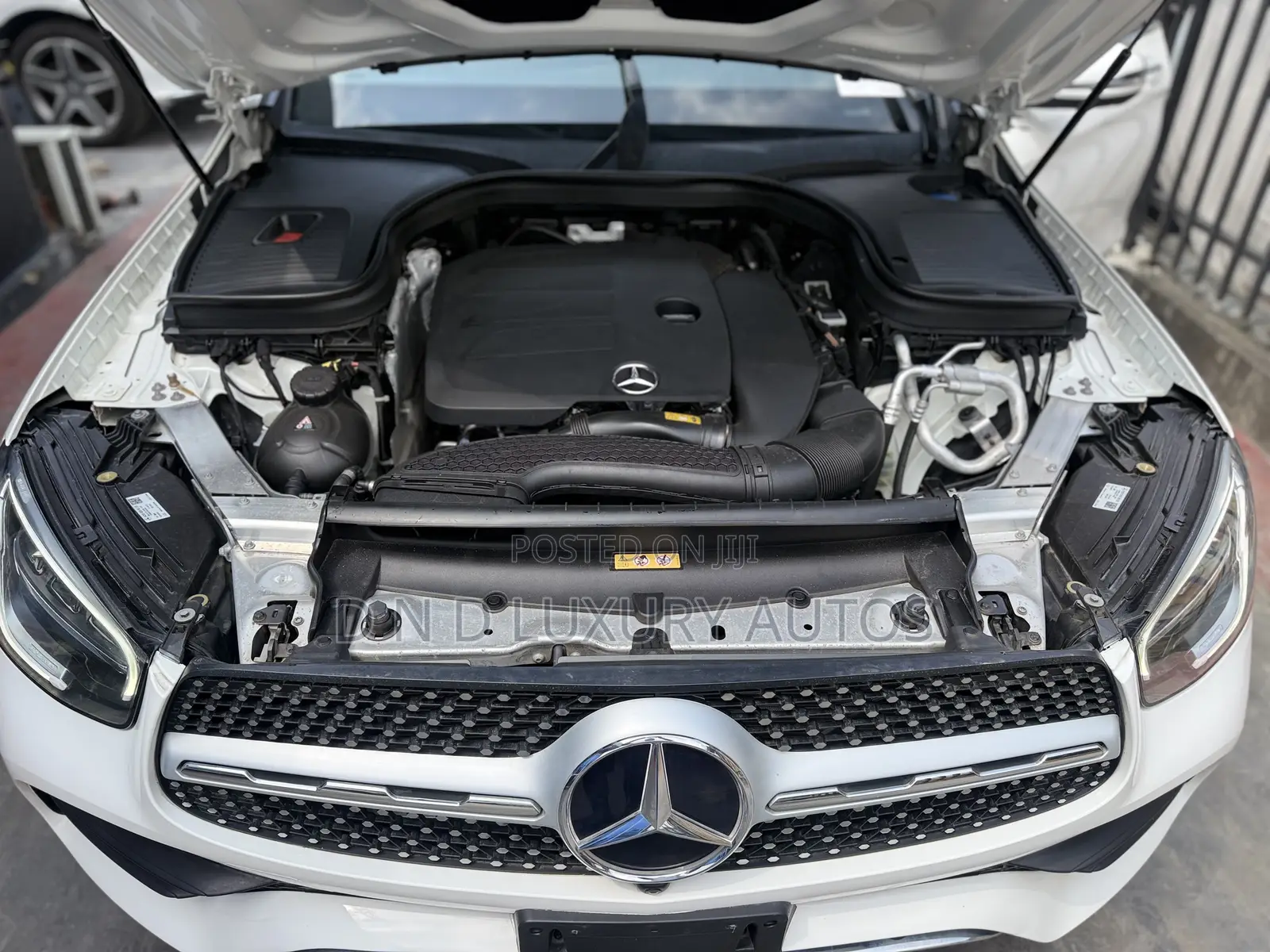 Mercedes-Benz GLC-Class 2022 White