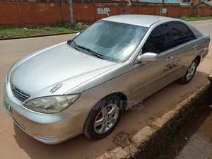 Toyota Camry 2002 Silver