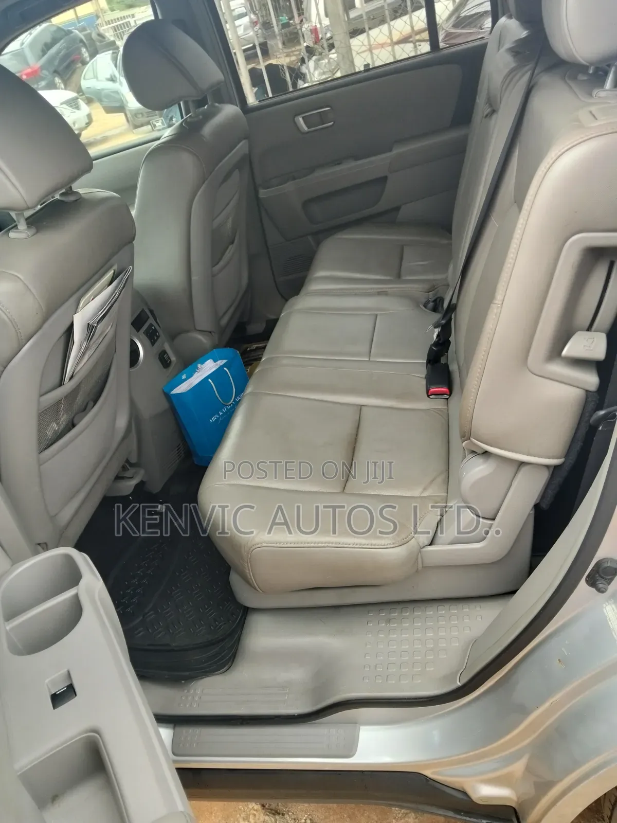 Honda Pilot 2009 Silver