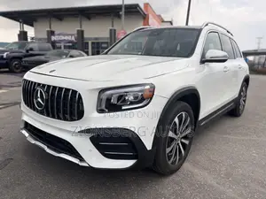 Mercedes-Benz GLB-Class GLB 250 4MATIC 2022 White