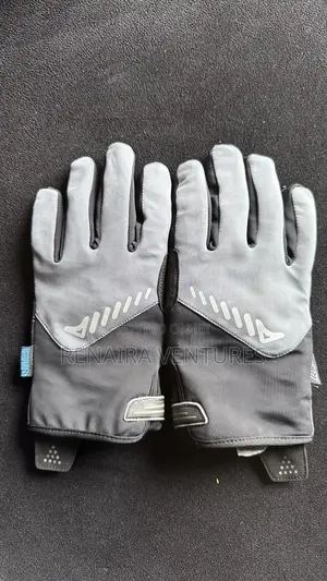 Waterproof Winter Gloves – Windproof Touchscreen Ready (Pair)