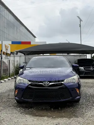 Toyota Camry SE 4dr Sedan (2.5L 4cyl 6A) 2015 Blue