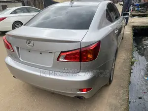 Lexus IS 2010 Silver