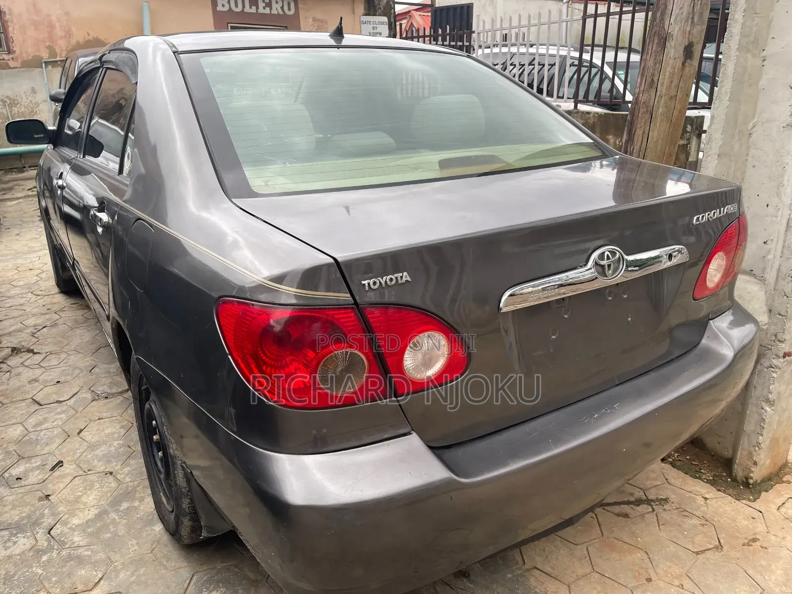 Toyota Corolla 2006 Gray