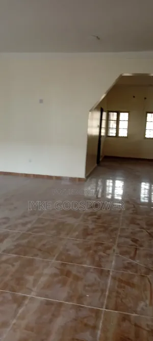 3bdrm Block of Flats in Kaura for rent
