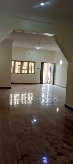 3bdrm Block of Flats in Kaura for rent