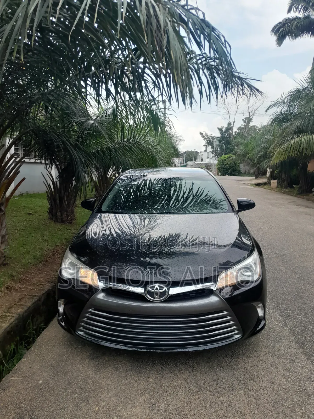 Toyota Camry 2017 Black