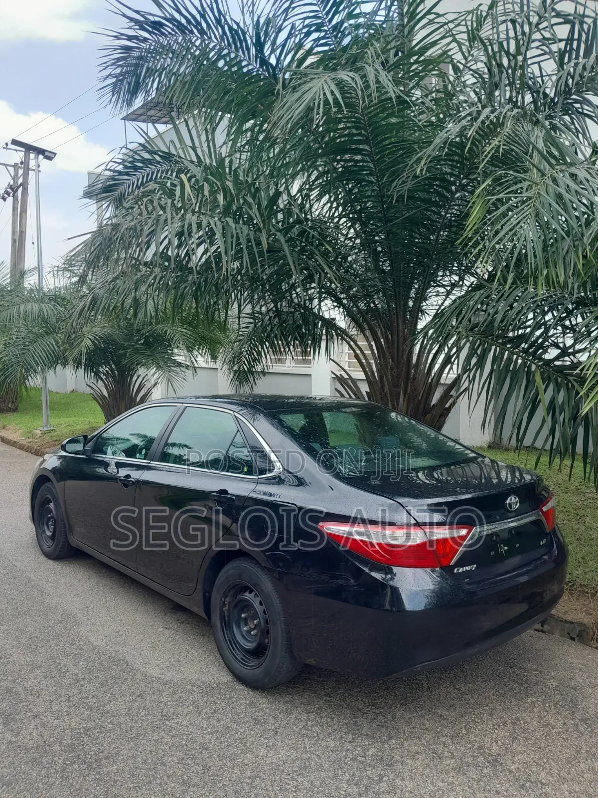 Toyota Camry 2017 Black
