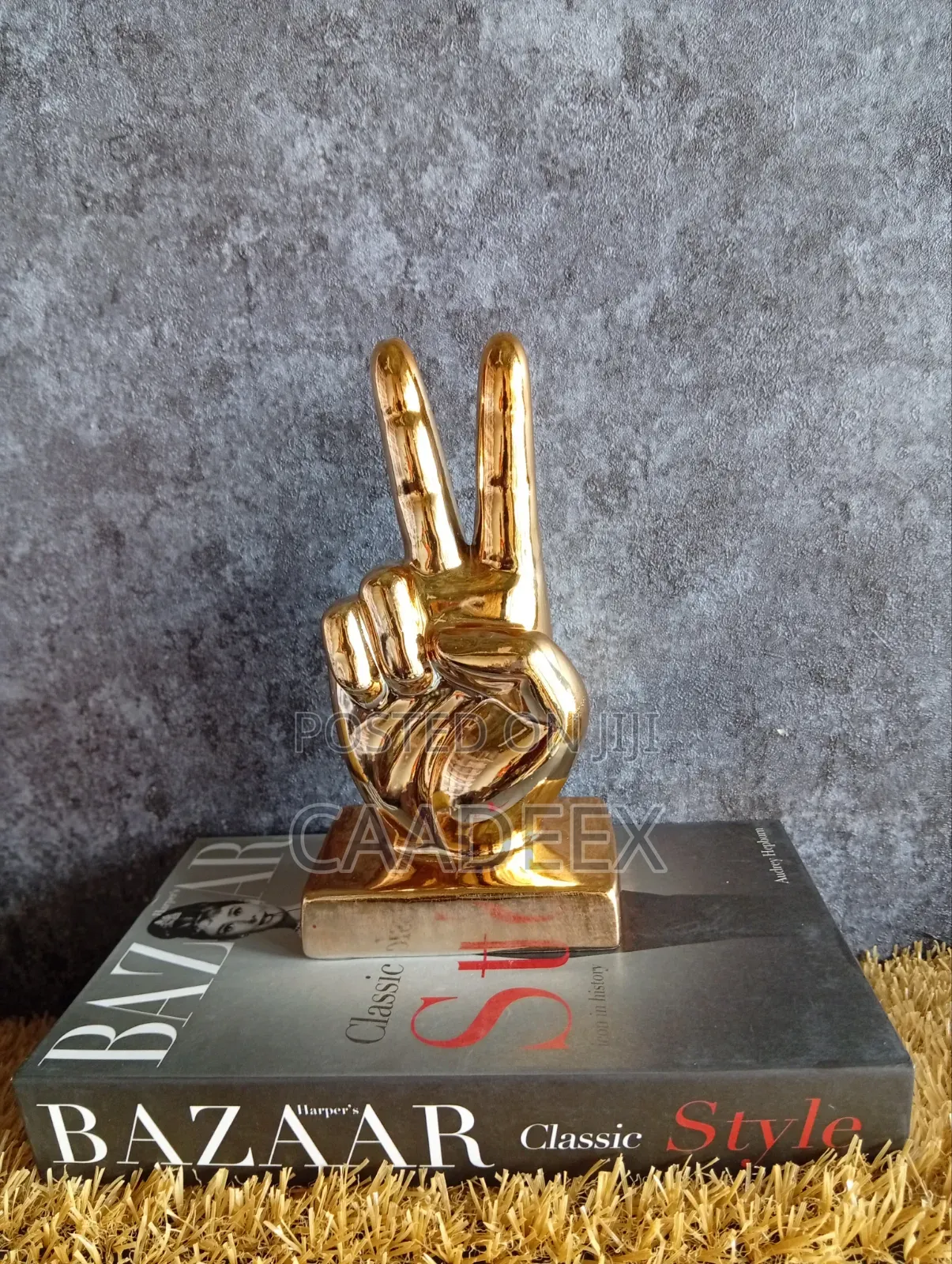 Hand Figurines
