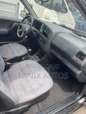 Volkswagen Golf 2000 Black