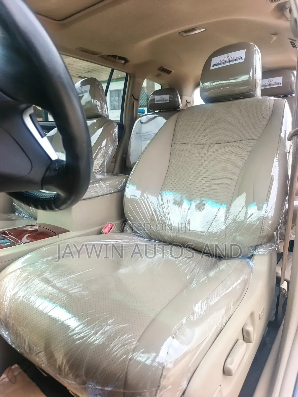 Toyota Highlander Limited 2012 White