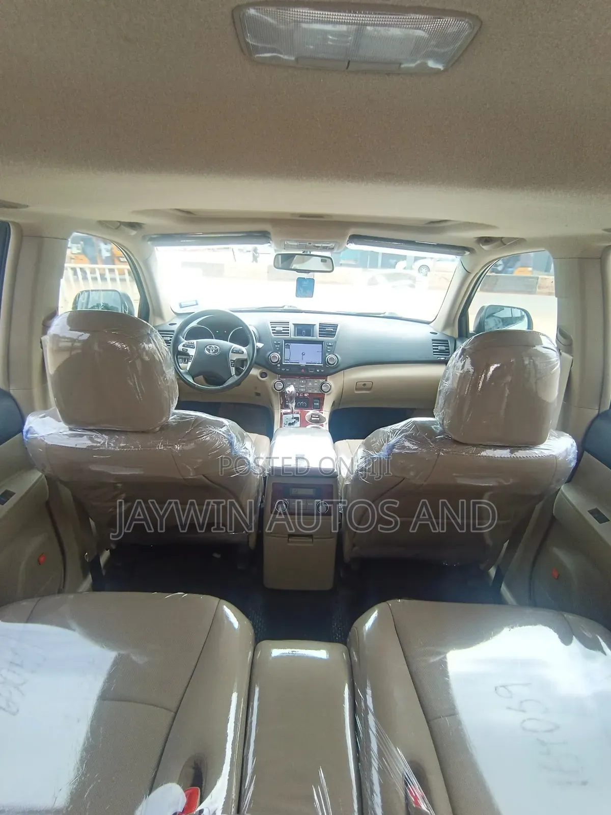 Toyota Highlander Limited 2012 White