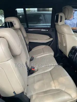 Mercedes-Benz GL-Class GL 550 2012 Black