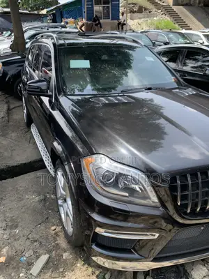 Mercedes-Benz GL-Class GL 550 2013 Black