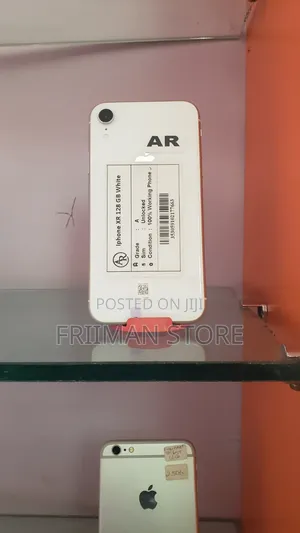 Apple iPhone XR 128 GB White