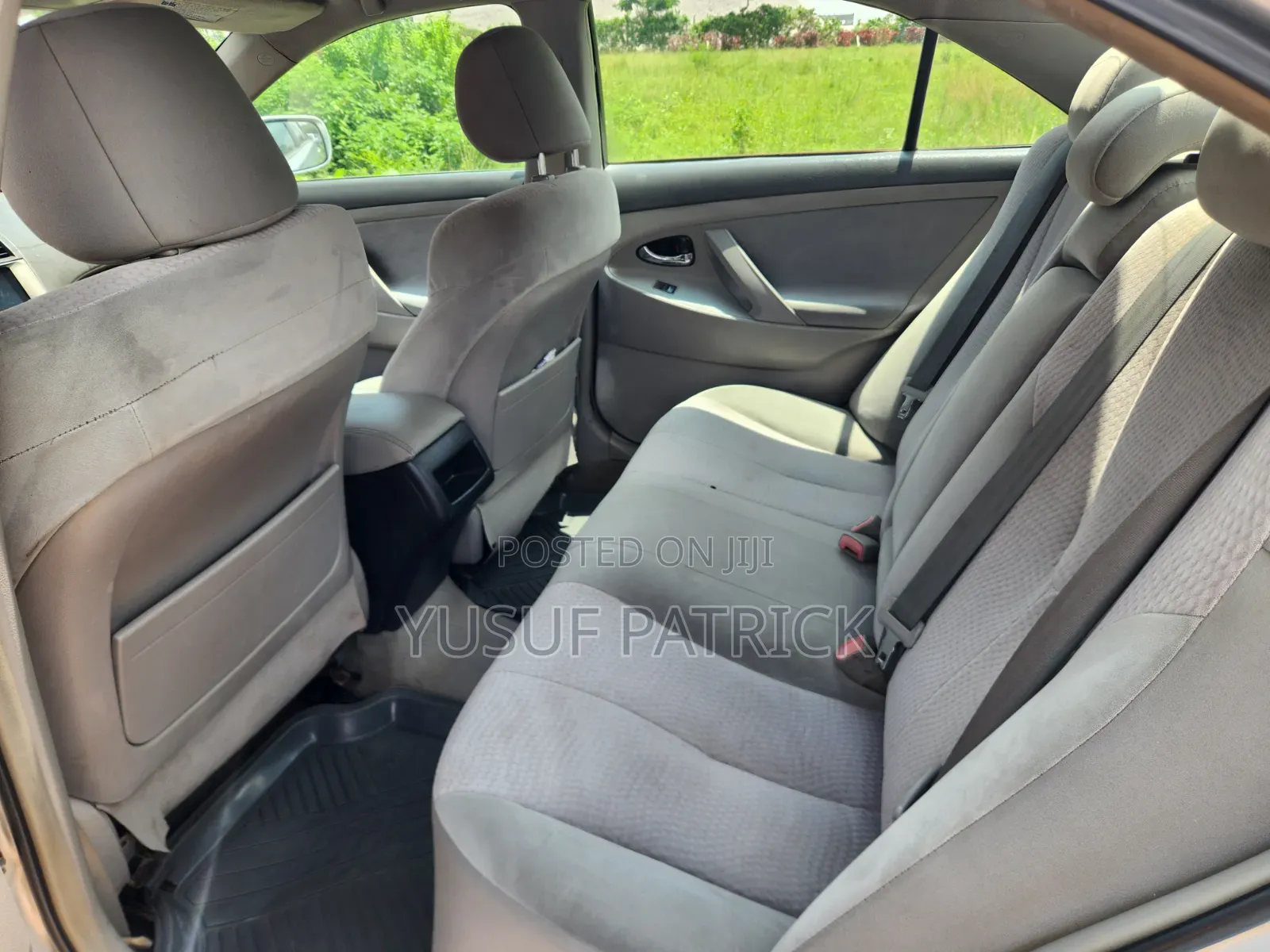 Toyota Camry 2011 Silver