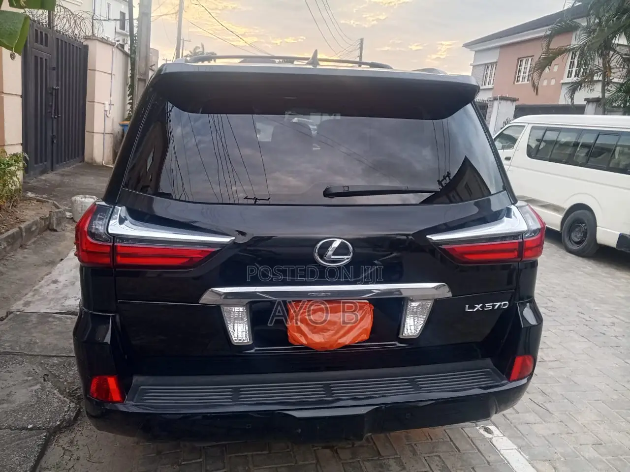 Lexus LX 2017 Black