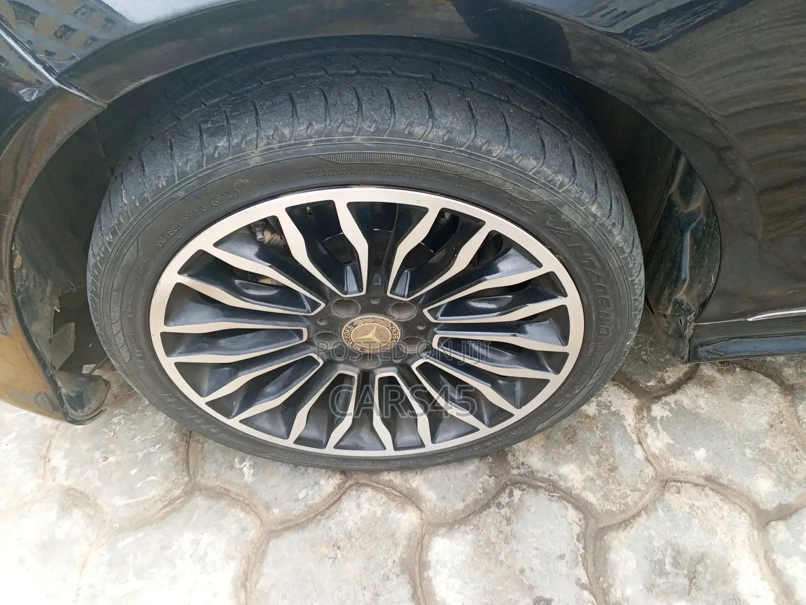 Mercedes-Benz E350 2014 Black