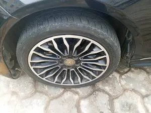 Mercedes-Benz E350 2014 Black
