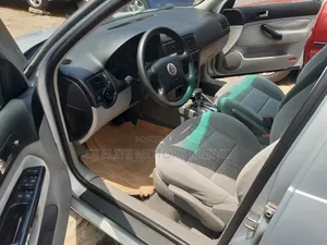 Volkswagen Golf 2003 Silver