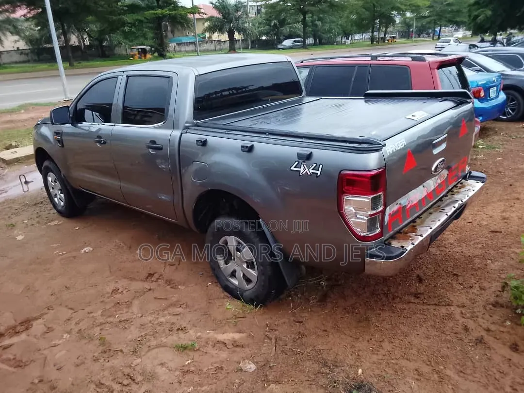 Ford Ranger Wildtrak 2012 Gray