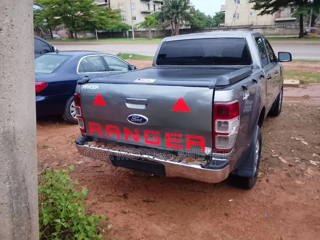 Ford Ranger Wildtrak 2012 Gray