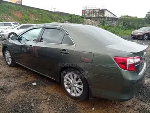 Toyota Camry 2012 Green