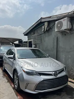 Toyota Avalon 2013 Silver
