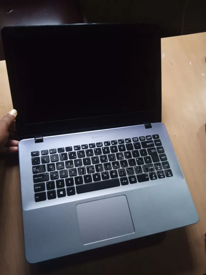 Laptop Asus 4GB Intel Core i3 SSD 256GB