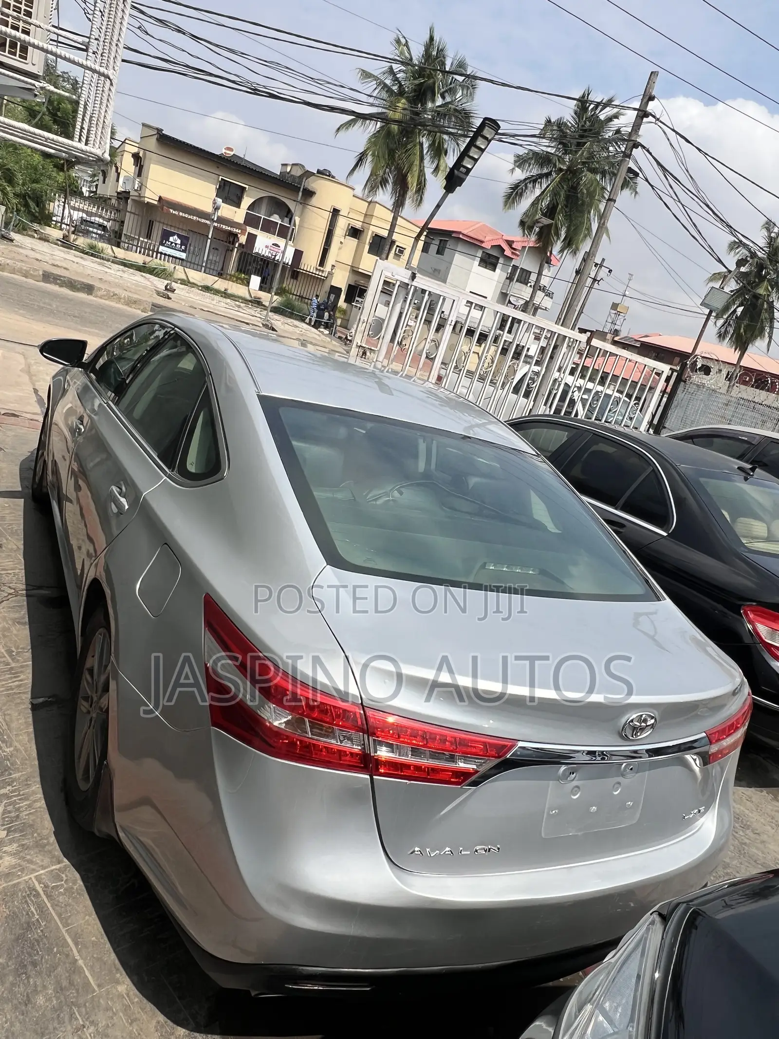 Toyota Avalon 2013 Silver