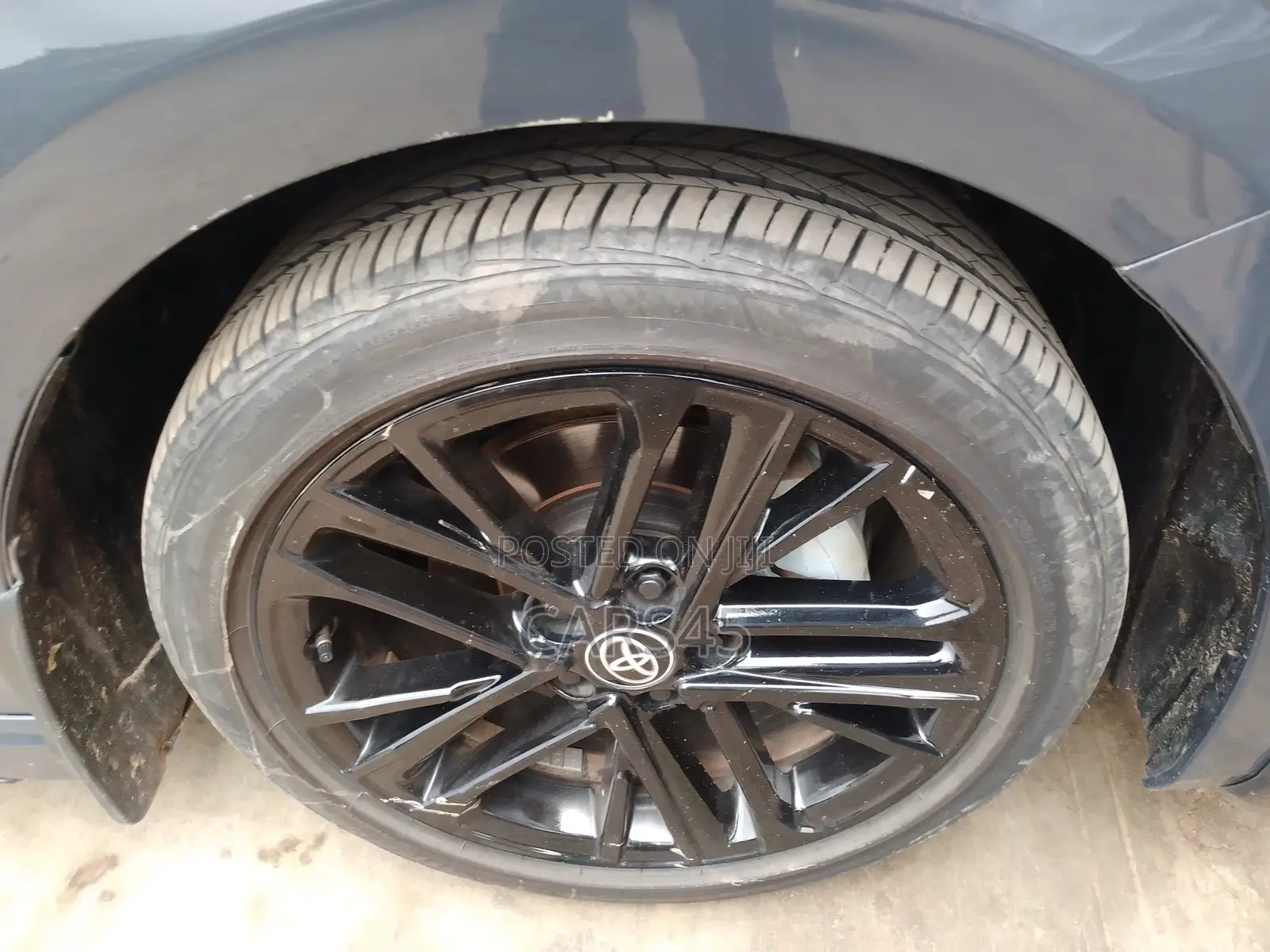 Toyota Camry SE 2025 Gray
