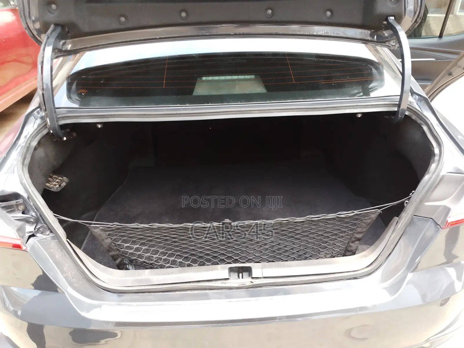 Toyota Camry SE 2025 Gray