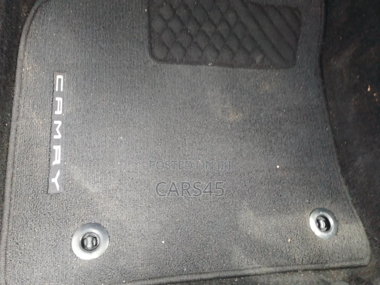 Toyota Camry SE 2025 Gray