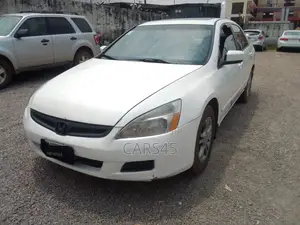 Honda Accord 2006 White