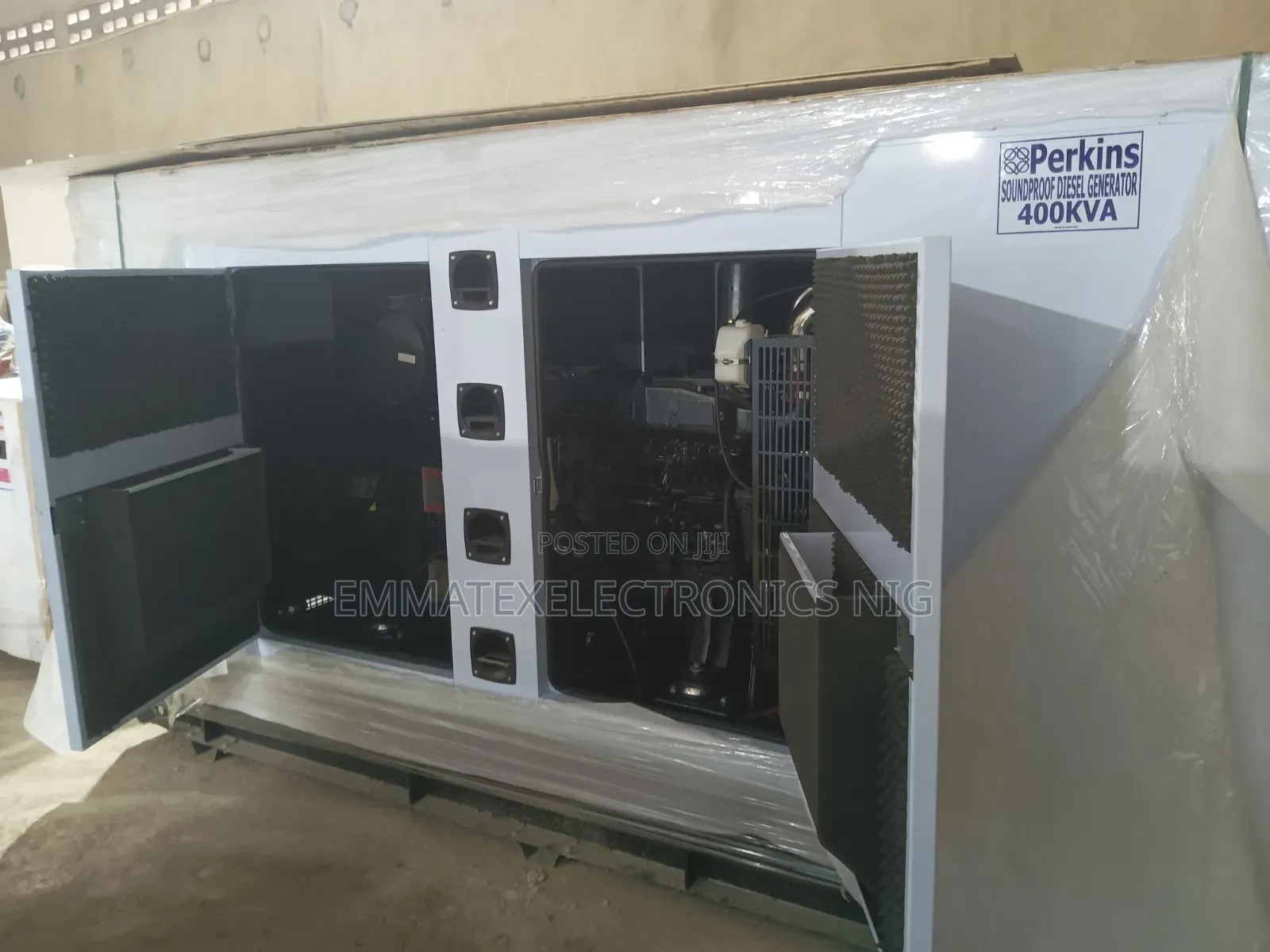 Original Perkins Sound Proof Diesel Generator 400kva  Copper Coil