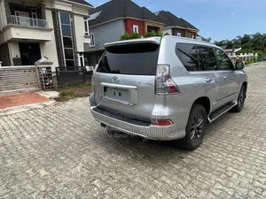 Lexus GX 2015 Silver