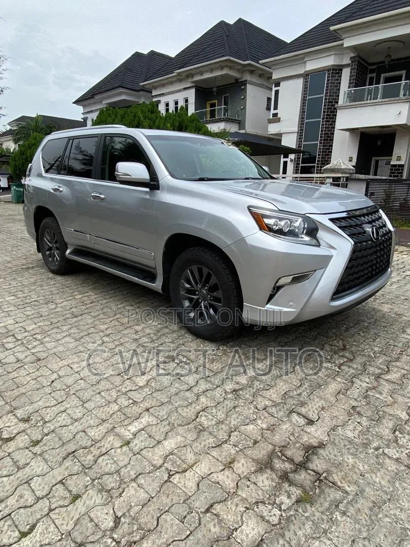 Lexus GX 2015 Silver