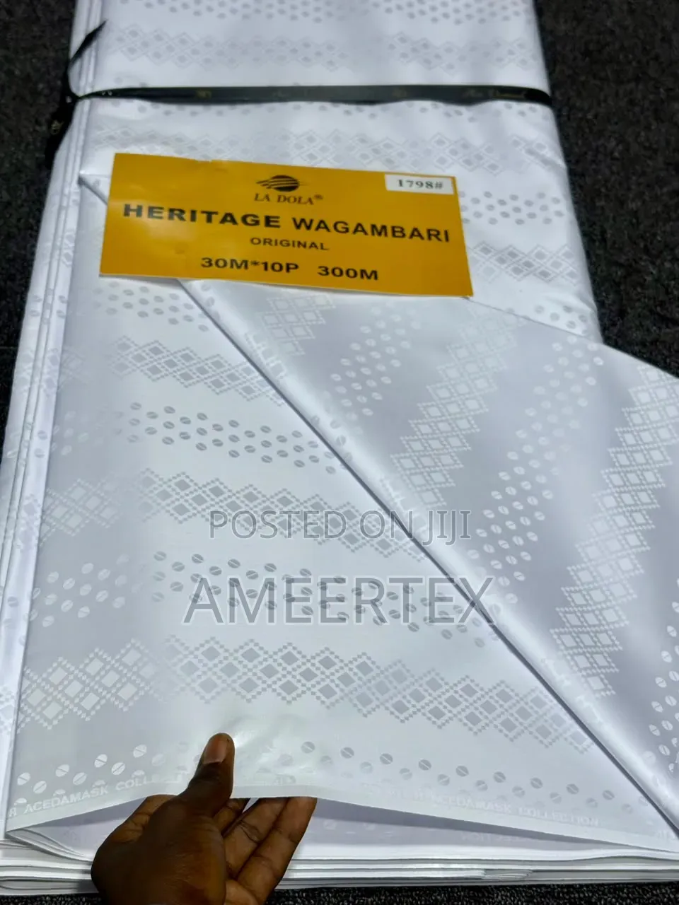  All White Heritage Wagambari