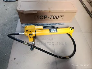 CP 700 Hydraulic Hand Pump