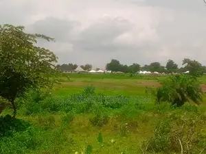 250FT by 200FT (10 Plots)